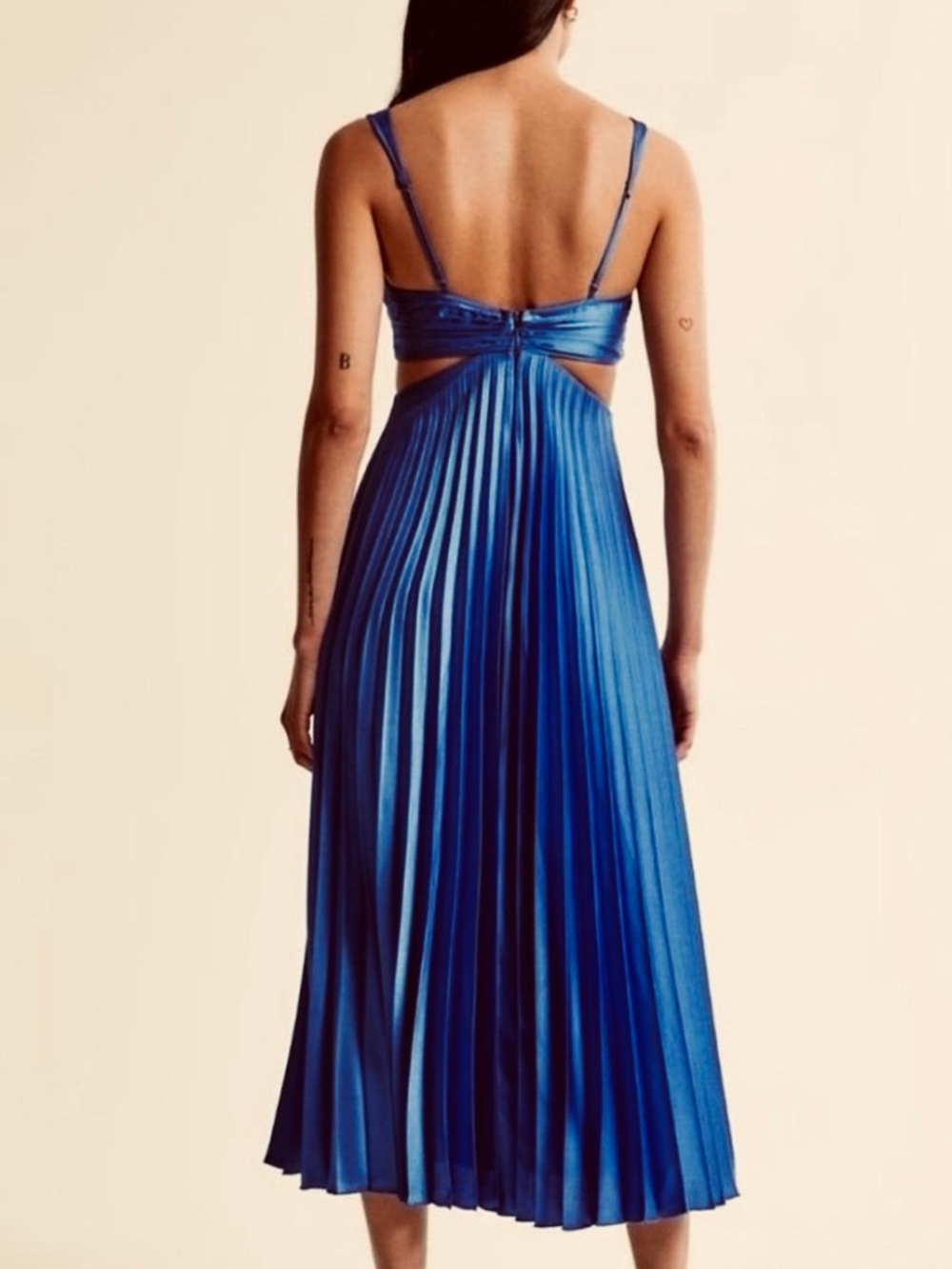Abercrombie & Fitch Giselle Pleated Cutout Maxi Dress Navy Blue Satin M - Picture 2 of 6